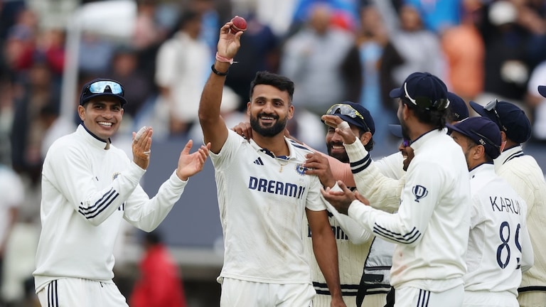 वडील आणि भावाचा मृत्यू, आता बहिणीलाही.. टीम इंडियाच्या आकाश दीपची कहाणी वाचून तुम्हीही ढसाढसा रडाल! टीम इंडियाच्या आकाश दीपची कहाणी (फोटो सौजन्य: Instagram)