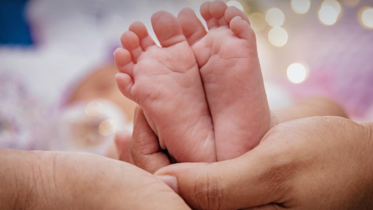 तुमच्याही काळाजाचा थरकाप उडेल.. दीड महिन्याचा मुलाला आईने उकळत्या पाण्यात उकळून काढलं! Crime News