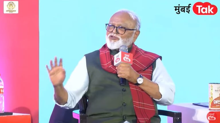 Chhagan Bhujbal Mumbai Tak Baithak 2025: 'पवार किंवा ठाकरे कुटुंब एकत्र येतील असं अजिबात वाटत नाही', छगन भुजबळांचं सर्वात मोठं विधान छगन भुजबळांचं सर्वात मोठं विधान