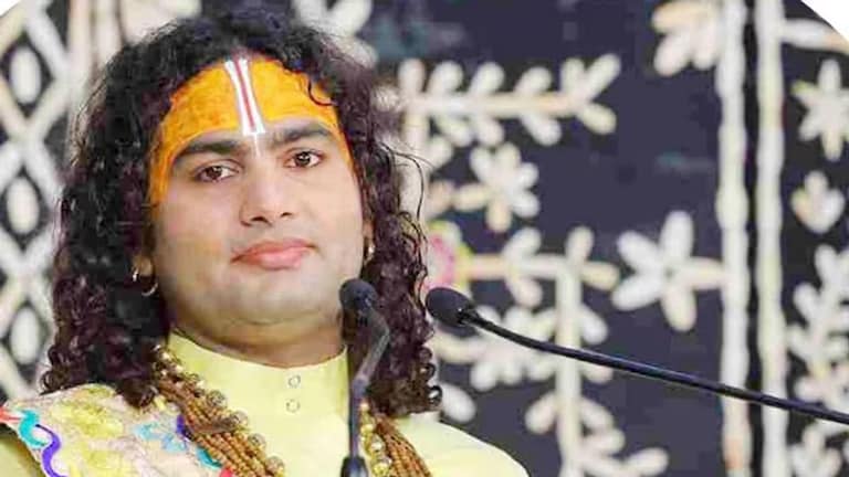 'पोरींनी तोपर्यंत तोंड काळं केलेलं असतं..', 'या' महाराजाने पातळीच सोडली, तरुणींबाबत नको ते बोलला! Aniruddhacharya Shocking Viral News