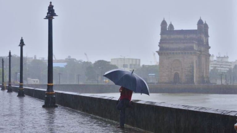 Mumbai Weather: गेटवे ऑफ इंडिया, मरिन ड्राईव्ह, कुलाबासह 'या' भागात पाऊस घालणार थैमान! मुंबईत साचणार पाणी? पावसाचा इशारा