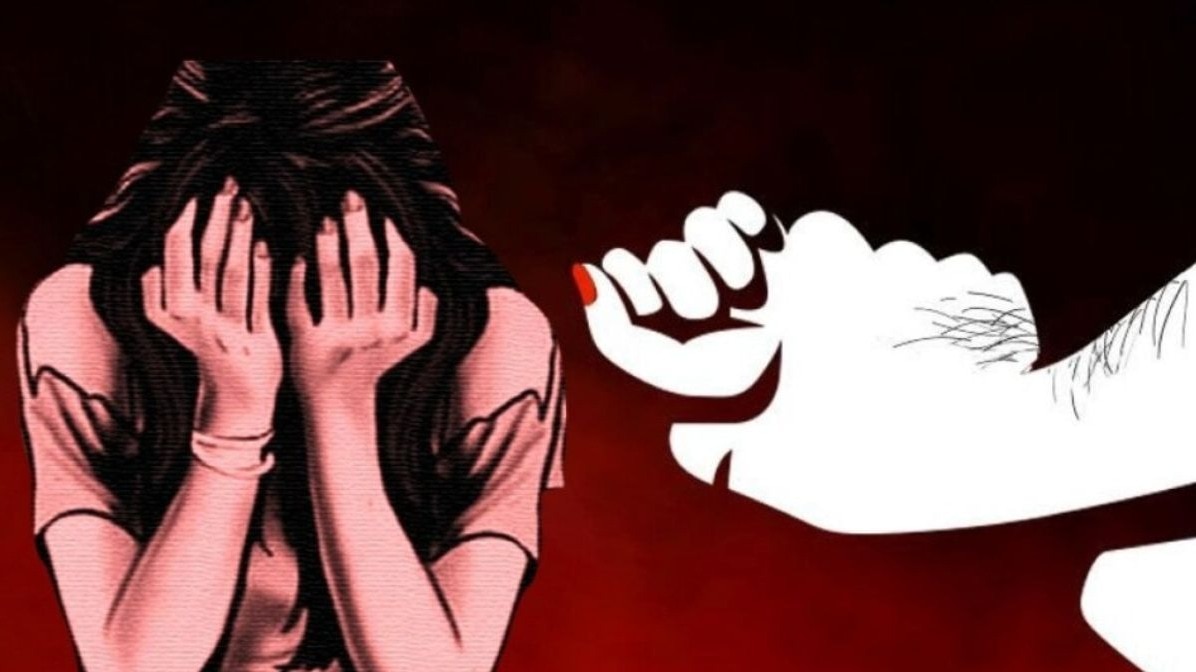 "तुला भूतबाधा झालीये, उपचार कर नाहीतर कधीच मूल..." 17 वर्षीय तरुणीला घाबरवलं अन् नंतर बलात्कार...