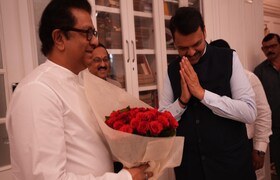 ‘ती’ 40 मिनिटं… महाराष्ट्राचं राजकारण बदलणार? राज ठाकरे-फडणवीसांची बंद दाराआडची चर्चा अन्.. Mumbai Tak