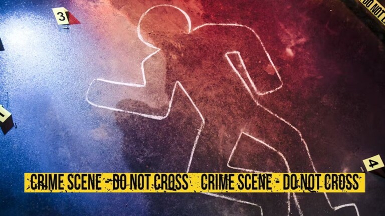 पत्नी होती जिमला अन् पती एकटाच होता घरात, नंतर पत्नी येताच रक्ताच्या थारोळ्यात पतीचा मृतदेह, जवळच्यानेच काढला काटा Indore Crime