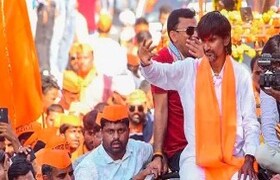 'आता पाटील म्हणतील तसं..', अखेर मनोज जरांगे आझाद मैदानावर धडकले, मराठा आंदोलकांचा मुंबईत एल्गार Maratha Protest