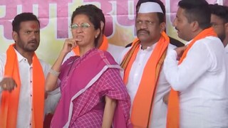 मराठा आंदोलक आक्रमक! खासदार सुप्रिया सुळेंची गाडी अडवली अन् घेराव घातला, नंतर घडलं असं काही.. Mumbai Tak