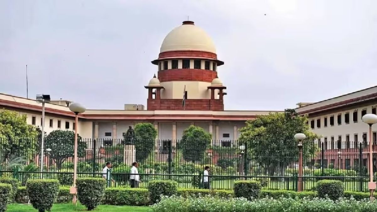 Govt Job: सुप्रीम कोर्टात ‘या’ पदांसाठी निघाली भरती! काय आहे अर्ज करण्याची शेवटची तारीख? 