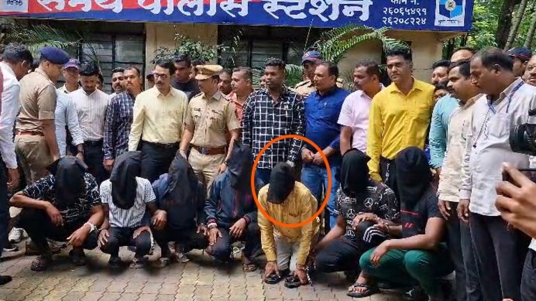 Ayush Komkar Murder: पुण्यात दहशत माजवली, नातवाची हत्या.. आरोपी बंडू आंदेकरला गुडघ्यावर बसवलं, पाहा पोलिसांनी केलं तरी काय! ayush komkar murder case terror spread in pune grandson murder accused bandu andekar was made to kneel look what the police did