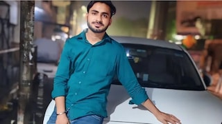 तरुणींचे अश्लील Video बनवून त्यांना ब्लॅकमेल करायचा..पीडितेच्या वडिलांनी आरोपीला पकडलं अन् मोबाईलमध्ये सापडल्या घाणेरड्या क्लिप्स Mumbai Tak