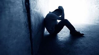 वडिलांना दारूचं व्यसन अन् आई सतत ओरडायची... 12 वर्षांच्या मुलाने उचललं टोकाचं पाऊल! Mumbai Tak