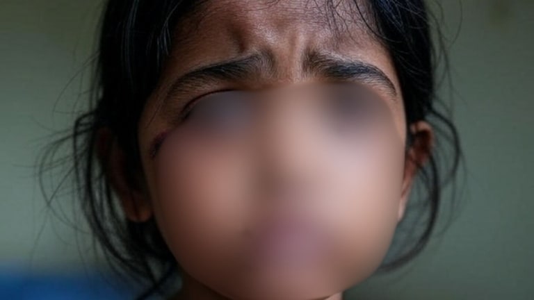 6 वर्षाच्या मुलाच्या छातीला अन् प्रायव्हेट पार्टला हात लावत.... 32 वर्षीय तरुणाचं हैवानी कृत्य, नेमकं काय केलं? delhi crime