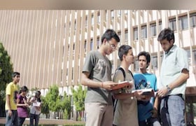 Govt Job: सरकारी नोकरीच्या प्रयत्नात असणाऱ्या तरुणांसाठी नवी भरती! कोणतीही परीक्षा नाही अन्... सरकारी नोकरीच्या प्रयत्नात असणाऱ्या तरुणांसाठी नवी भरती!