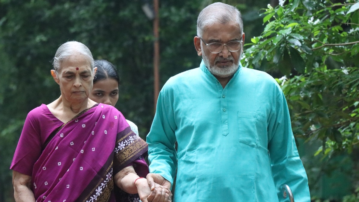 महाराष्ट्रातील 'या' जोडप्याचा मोठा सन्मान! जगभरातील केवळ 10 व्यक्तींना 'हा' पुरस्कार!