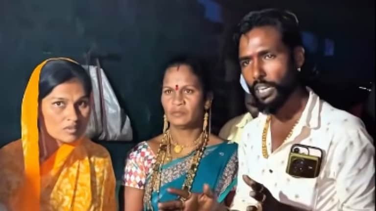 'आजपासून ही भाची..', भाग्यश्री हॉटेलवाला बाप गमावलेल्या लेकीचा पालक बनला; आर्थिक मदत करण्यासाठी थेट घरी पोहोचला hotel bhagyashree owner nagesh madke help flood victims in marathwada