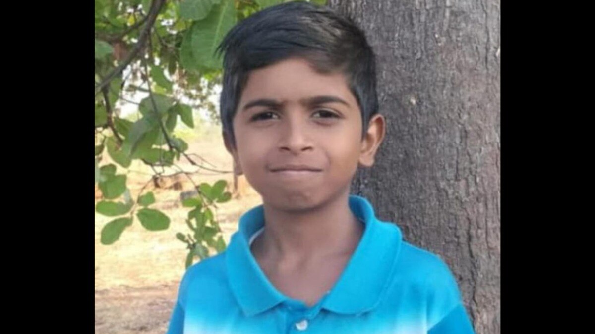 Dombivli news a child died after falling into an open chamber