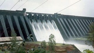 सातारा : काकाने अल्पवयीन मुलीला फूस लावून पळवलं, गरोदर असल्याचं समजताच कोयना धरणाच्या किनारी... Mumbai Tak