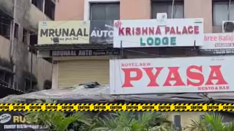 पुणे हादरलं! वाघोलीत खूनाचा थरार, तरुणाचं डोकं दगडानं ठेचून केलं ठार, पहाटे नेमकं काय घडलं? Pune Crime