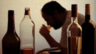 61 वर्षीय पुरुषाला बाई आणि बाटलीचा नाद, महिलेला खोलीत नेलं, नंतर दोघांमध्ये वाद उफळला असता तिला पेटवून दिलं Mumbai Tak