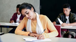 Maharashtra Board Class 10, 12 Exam: मुलांनो तयारीला लागा... HSC आणि SSC परीक्षा 'या' तारखेपासून होणार सुरू Mumbai Tak