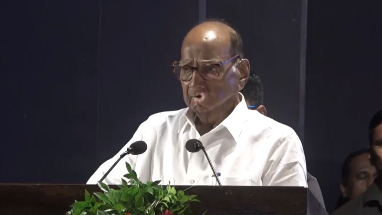 '...ही बाब मला अस्वस्थ करणारी आहे', शरद पवारांचं वक्तव्य; नेमकं काय म्हणाले? Mumbai Tak