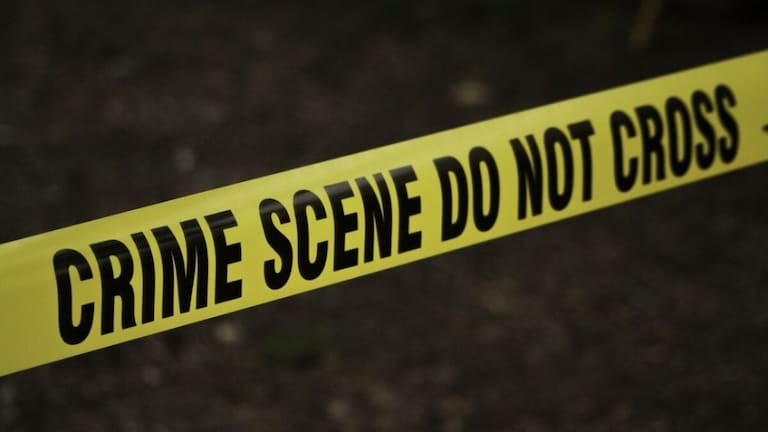 परभणी हादरली, तरुणी मित्रासोबत गप्पा मारत होती, 6 राक्षस येऊन पकडलं म्हणाले अन् केला सामुहिक अत्याचार Mumbai Tak
