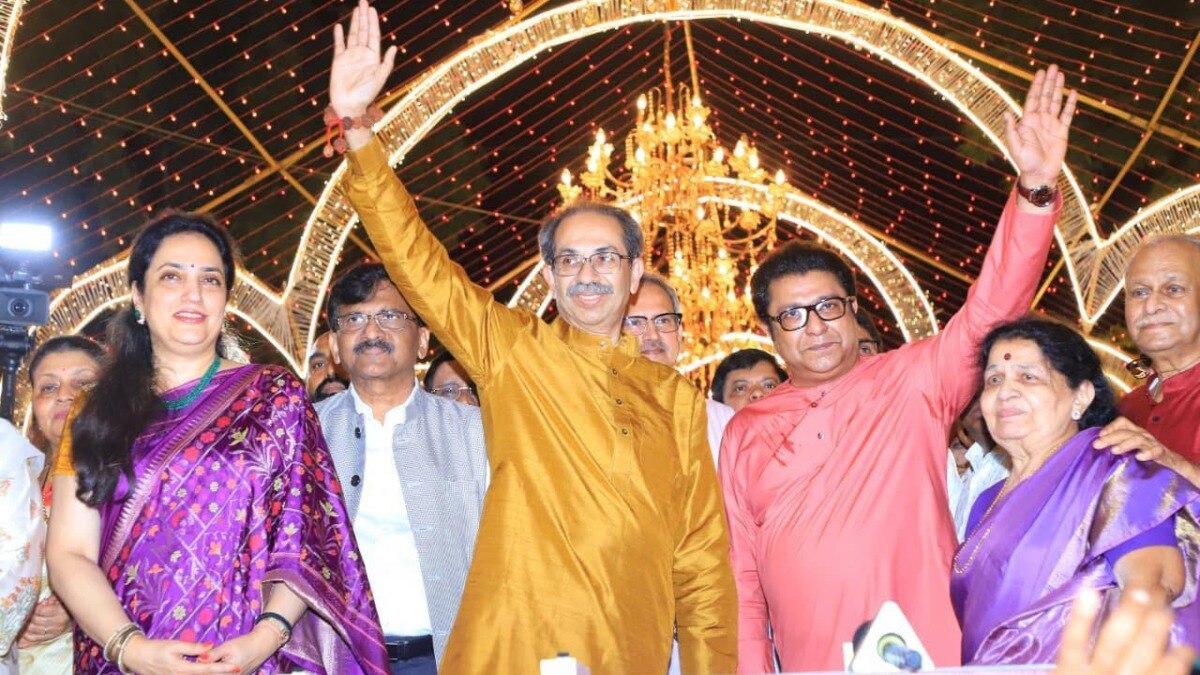 mns expresses displeasure over mharashtra tourism department and government marketing deepotsav at shivaji park and taking credit for it