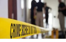 सावत्र आईसोबत अनैतिक संबंध, पत्नीला समजताच पतीने निर्जनस्थळी नेलं, अन्..  Mumbai Tak