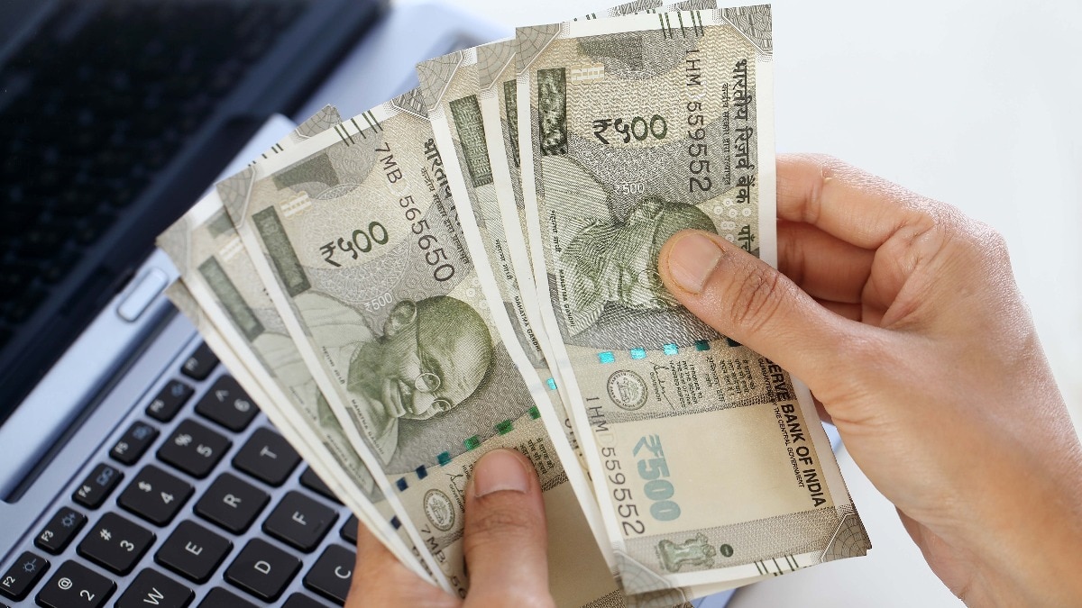 Personal Finance: वरकमाई, Saving नाही.. तरी 30 हजार पगारात जमवा लाखो रुपये!