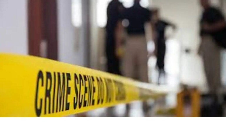 8 वर्षे दोघांचीही प्रेमकहाणी, लग्नही ठरलं, पण अशी काय मागणी केली होती, ज्यामुळे तरुणीनं उचललं टोकाचं पाऊल Mumbai Tak