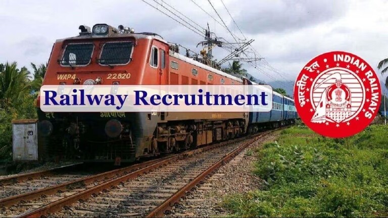 Govt Job: रेल्वेत नोकरीची सुवर्णसंधी! 2500 हून अधिक पदांसाठी भरती जाहीर... कधीपर्यंत कराल अर्ज? 2500 हून अधिक पदांसाठी भरती जाहीर...