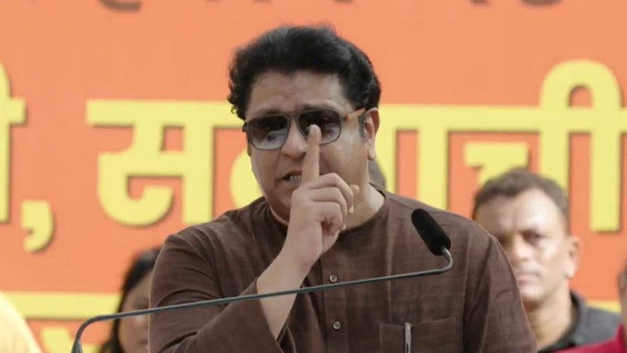 Raj Thackeray showed evidence satyacha morcha Lakhs of double voters in 11 Lok Sabha constituencies 4.5 thousand in Malabar Hill marathi news