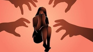 एक-दोन नव्हे तर तब्बल 9 वासनांध तरूण, अल्पवयीन मुलीवर पाशवी बलात्कार; 'तो' Video शूट करून... Mumbai Tak