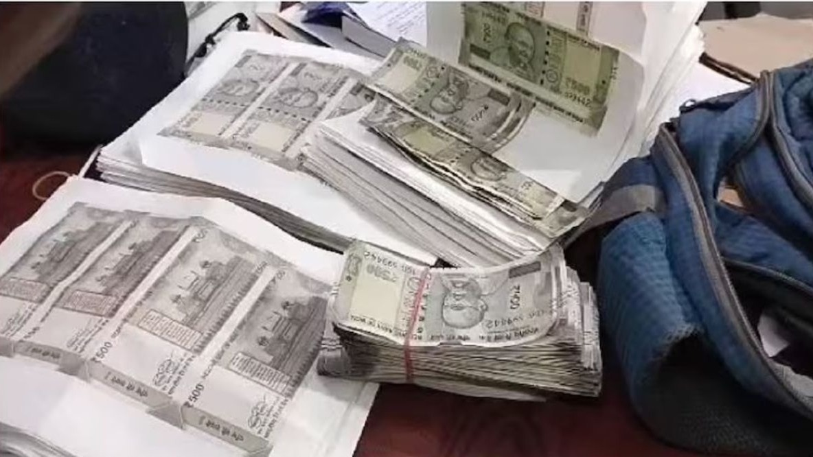 पैसे कमवण्याची 'निंजा टेक्निक'! नोटा छापायला केली सुरूवात पण...