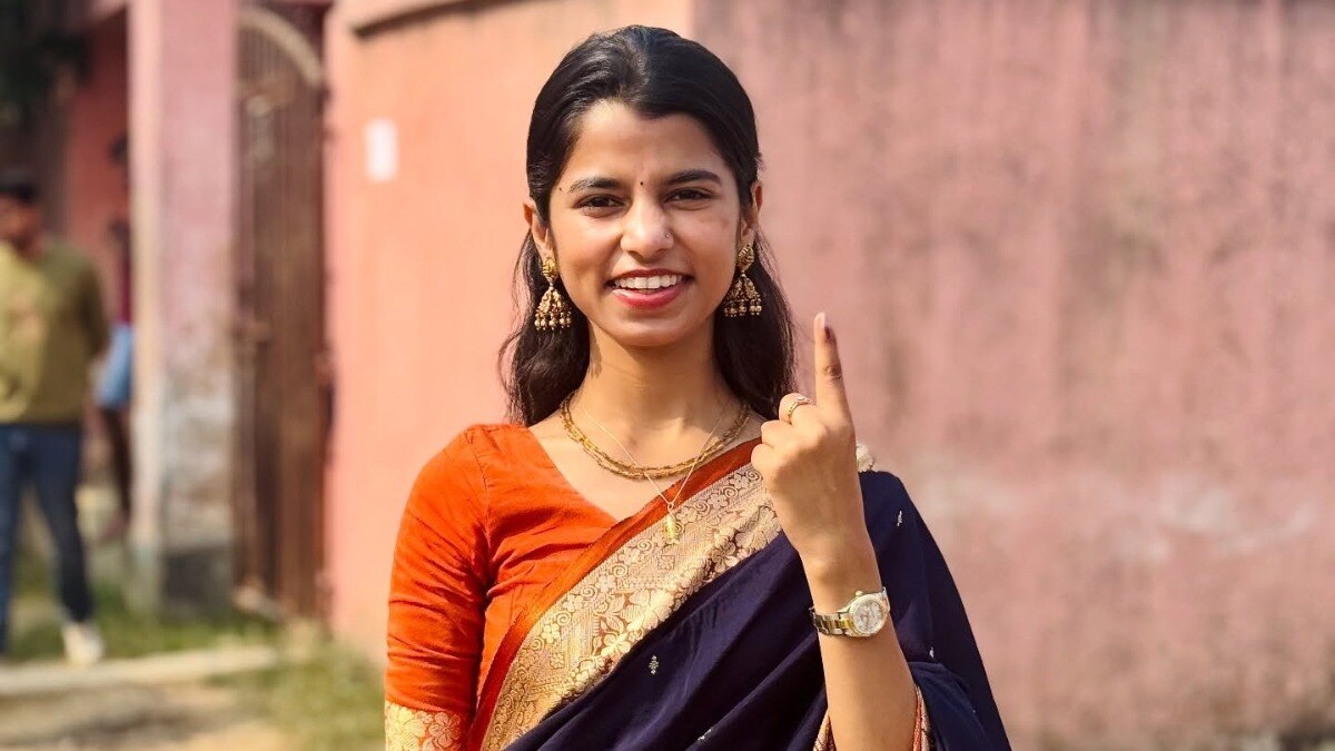 भाजपची नवखी उमेदवार मैथिली ठाकूर होणार पराभूत, Exit Poll मध्ये धक्कादायक निकाल! bjp very new candidate maithili thakur will be defeated shocking results in bihar vidhansabha exit poll