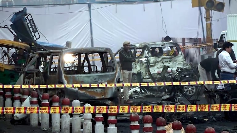 Delhi Blast: तपासात उघड झाली अत्यंत मोठी माहिती, ‘ती’ गोष्ट झाली नसती तर अत्यंत भयंकर… there was no suicide bomber terrorist exploded in a hurry know what initial investigation into delhi blast revealed