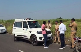 पुण्यात खळबळ! इंदापुरात आढळला पुरुषाच्या पायाचा गुडघ्यापासून तोडलेला भाग... पोलीसही चक्रावले पुरुषाच्या पायाचा तोडलेल्या अवस्थेतील भाग....