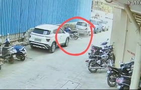 सहामाही परीक्षेत कमी गुण मिळाले... कल्याणच्या रौनक सिटीत 19 व्या मजल्यावरून उडी घेऊन 8 वीत शिकणाऱ्या पीडितेची आत्महत्या! 8 वीत शिकणाऱ्या पीडितेची आत्महत्या!