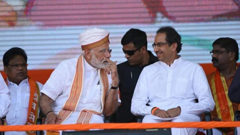 BMC निवडणुकीआधी PM मोदींचा उद्धव ठाकरेंना हळूच इशारा? ठाकरेंनी जर दुलर्क्ष केलं तर...? congress is a parasite they are trying to make their own comeback by destroying vote bank of their allies pm modi subtle warning to uddhav thackeray