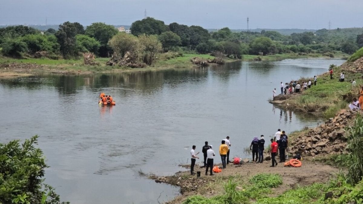 जिल्हाधिकाऱ्यांचा महत्त्वाचा आदेश
