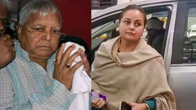 मला मारण्यासाठी चप्पल उचलली, शिव्या दिल्या, मला अनाथ केलं गेलंय, लालू यादवांच्या कन्येची खळबळजनक पोस्ट Rohini acharya emotional post