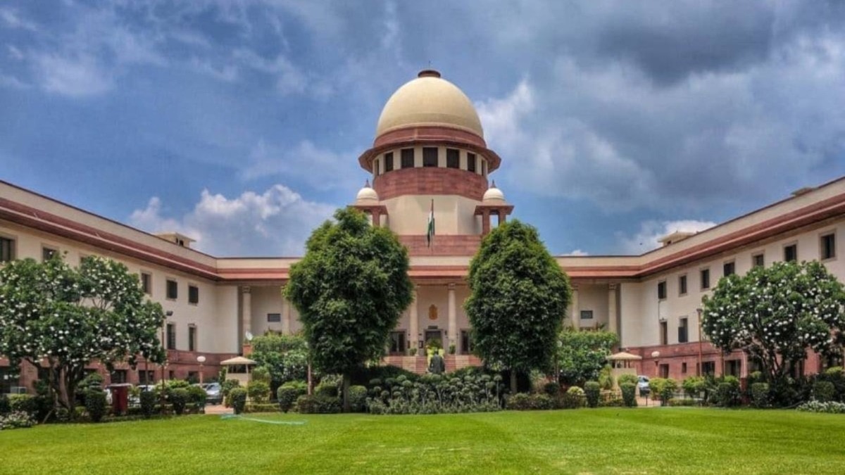 Supreme Court warns Maharashtra governmentSupreme Court warns Maharashtra government