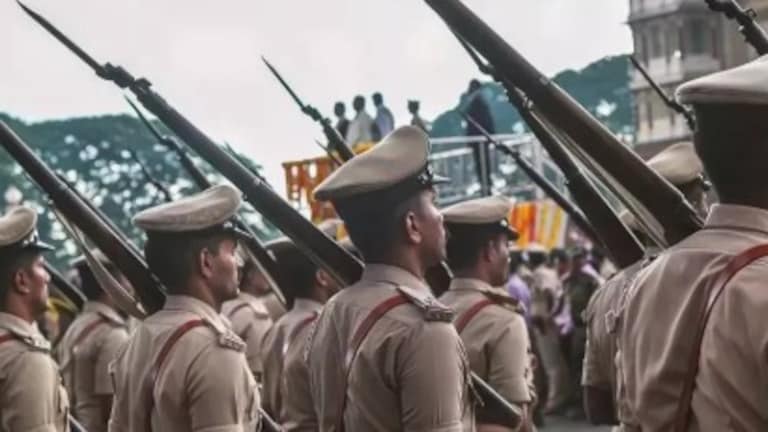 छत्रपती संभाजीनगरात स्पर्धा परीक्षेसाठी गेला तरुण, 25 वर्षीय तरुणीशी प्रेम अन् कॅफेत अत्याचार, गर्भपात करत... मोठं कांड chhatrapati sambhajinagar crime