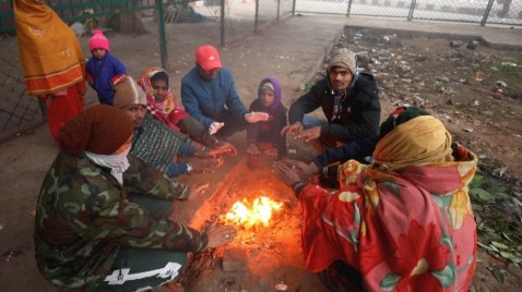 Maharashtra Weather : राज्यभरात हुडहुडी, पुढील आठवडाभर थंडीची लाट, 'या' जिल्ह्यांना अलर्ट Mumbai Tak