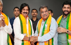 'पिट्याभाई'चा पण भाजपात प्रवेश, राज ठाकरेंनी झापलेलं... मनसे 'पॅटर्न' सोडून 'कमळ' हाती! pityabhai also entered bjp raj thackeray had given harsh words to ramesh pardeshi after that he left mns and directly entered bjp