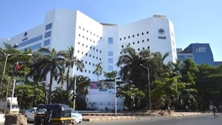 Govt Job: सरकारी नोकरीच्या प्रयत्नात आहात? मग, 'नाबार्ड'च्या 'या' भरतीसाठी लवकरच करा अप्लाय... Mumbai Tak