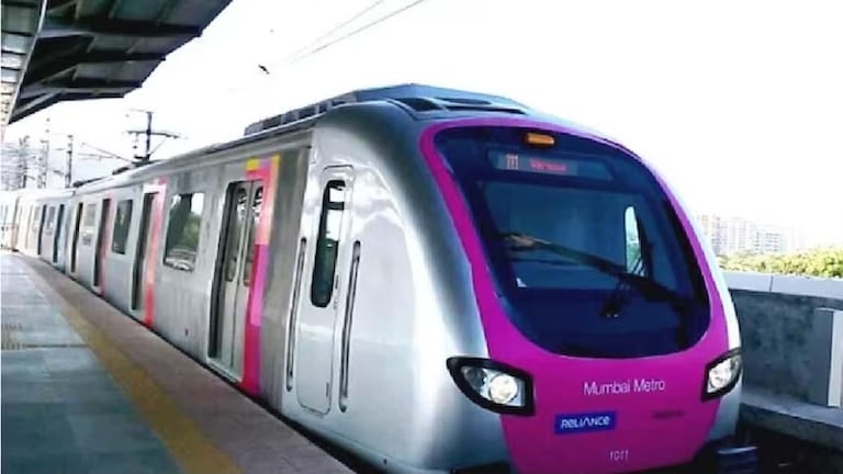 मुंबईची खबर: आता मुंबईतील 'या' मार्गावर धावणार मेट्रो! लाइन-11 ला मिळाला ग्रीन सीग्नल... मेट्रो लाइन-11 ला मिळाला ग्रीन सीग्नल...
