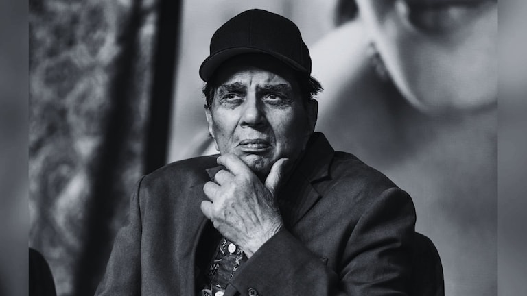 Dharmendra Passed Away : अलविदा धर्मेंद्रजी! वयाच्या 89 व्या वर्षी घेतला अखेरचा श्वास Dharmendra Passed Away