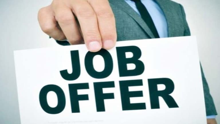 Govt Job: भारत सरकारच्या 'या' कंपनीत मोठ्या पदांसाठी भरती! लाखोंच्या घरात पगार अन्... कसा कराल अर्ज? कधीपर्यंत कराल अर्ज?