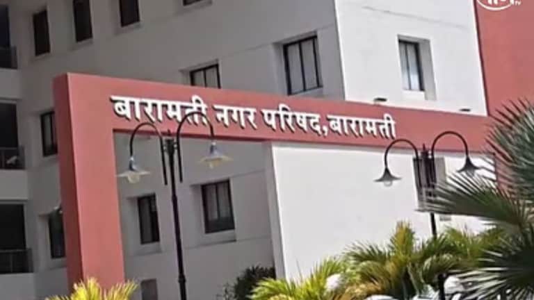 बारामतीसह महाराष्ट्रातील 3 नगरपालिकांसदर्भात निवडणूक आयोगाचा मोठा निर्णय, मतदानासाठी नव्या तारखा जाहीर Baramati Nagarpalika Election