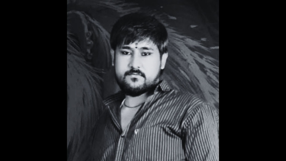 नांदेड हादरलं! लग्नाला वर्षच झालं, बायको गर्भवती असताना तरुणाचा विजेच्या झटक्यानं दुर्दैवी अंत, भावाचंही निधन